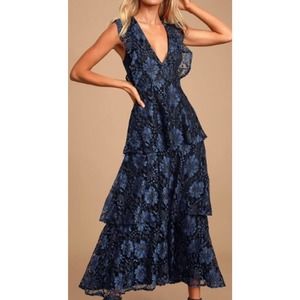 LULU'S sz M Molinetto Navy Blue Lace Ruffle Tiered Sleeveless Maxi Dress NEW B42